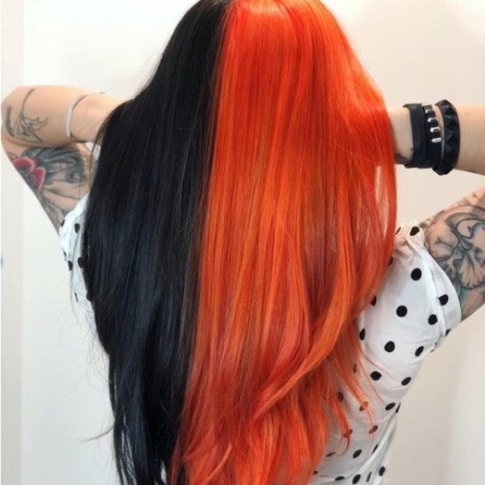 - - 💫ORANGE & BLACK SPLIT DYE 24” STRAIGHT LACE FRONT WIG *NEW*